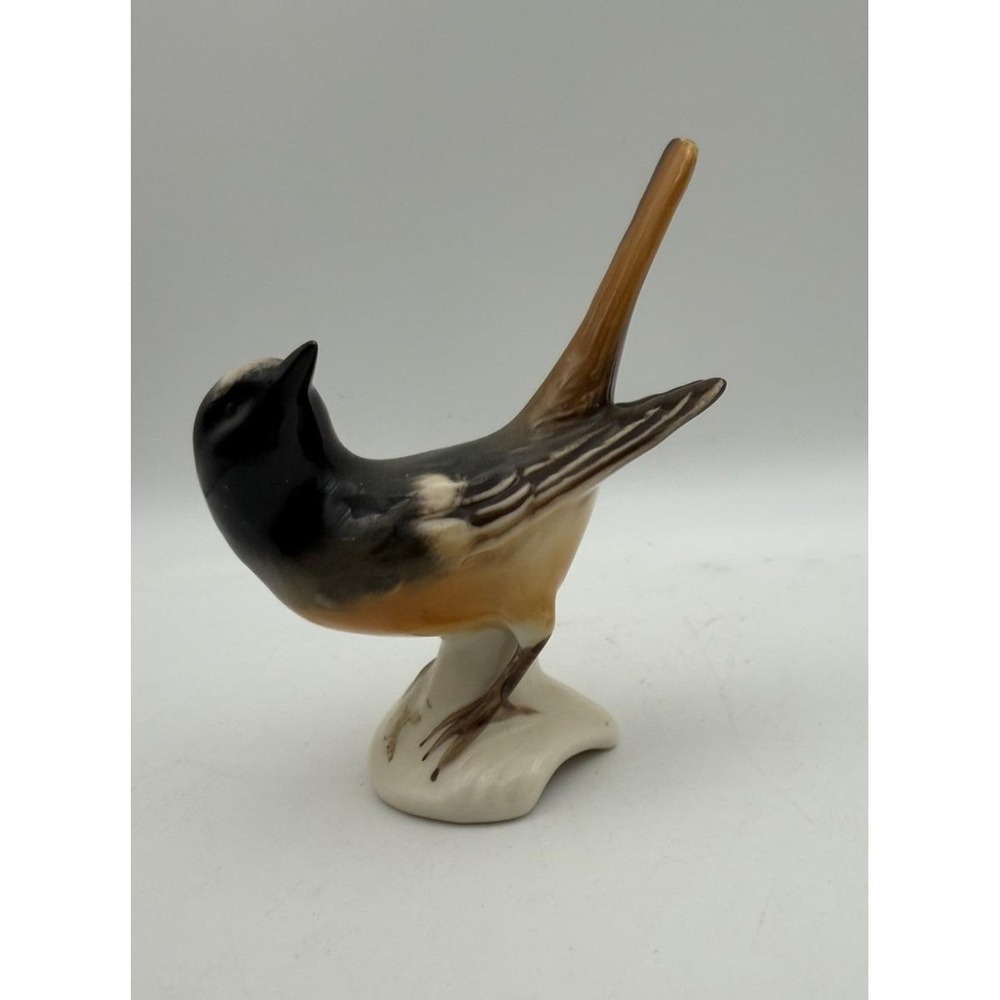 Vintage Goebel Redstart Bird Figurine W. Goebel West Germany Robin Songbird 3.5"